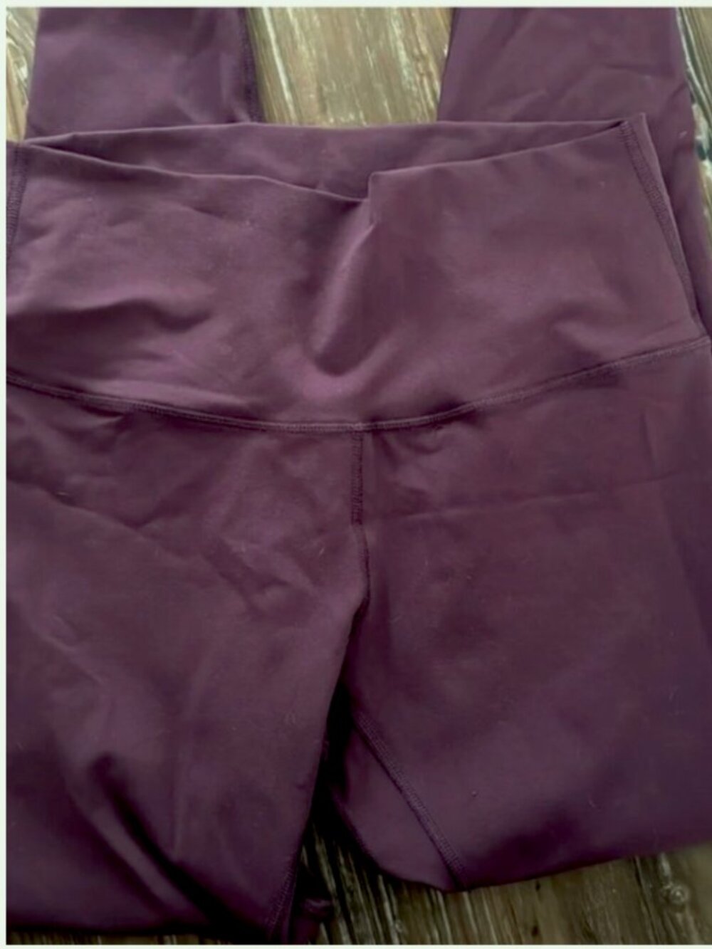 Lululemon Athletica Algn Burgundy color leggings  size 10  21" inseam Like New